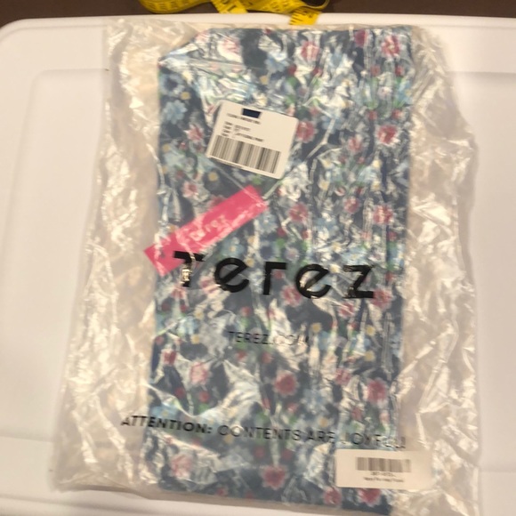 TEREZ NWT FLORAL FANTASY SPORTS BRA NAVY MEDIUM - Picture 6 of 6